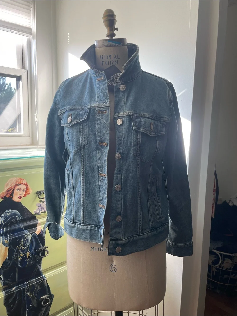 Madewell Vintage-Style Denim Jacket in Washed Blue size large